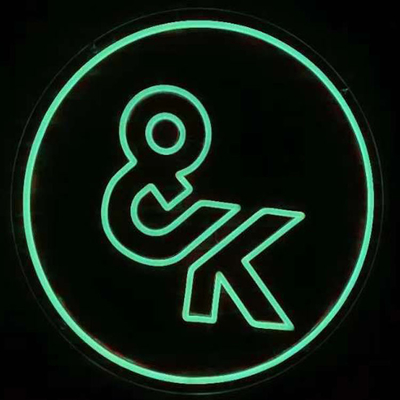 LED-Neon-Schild mit digital gedrucktem Hintergrund